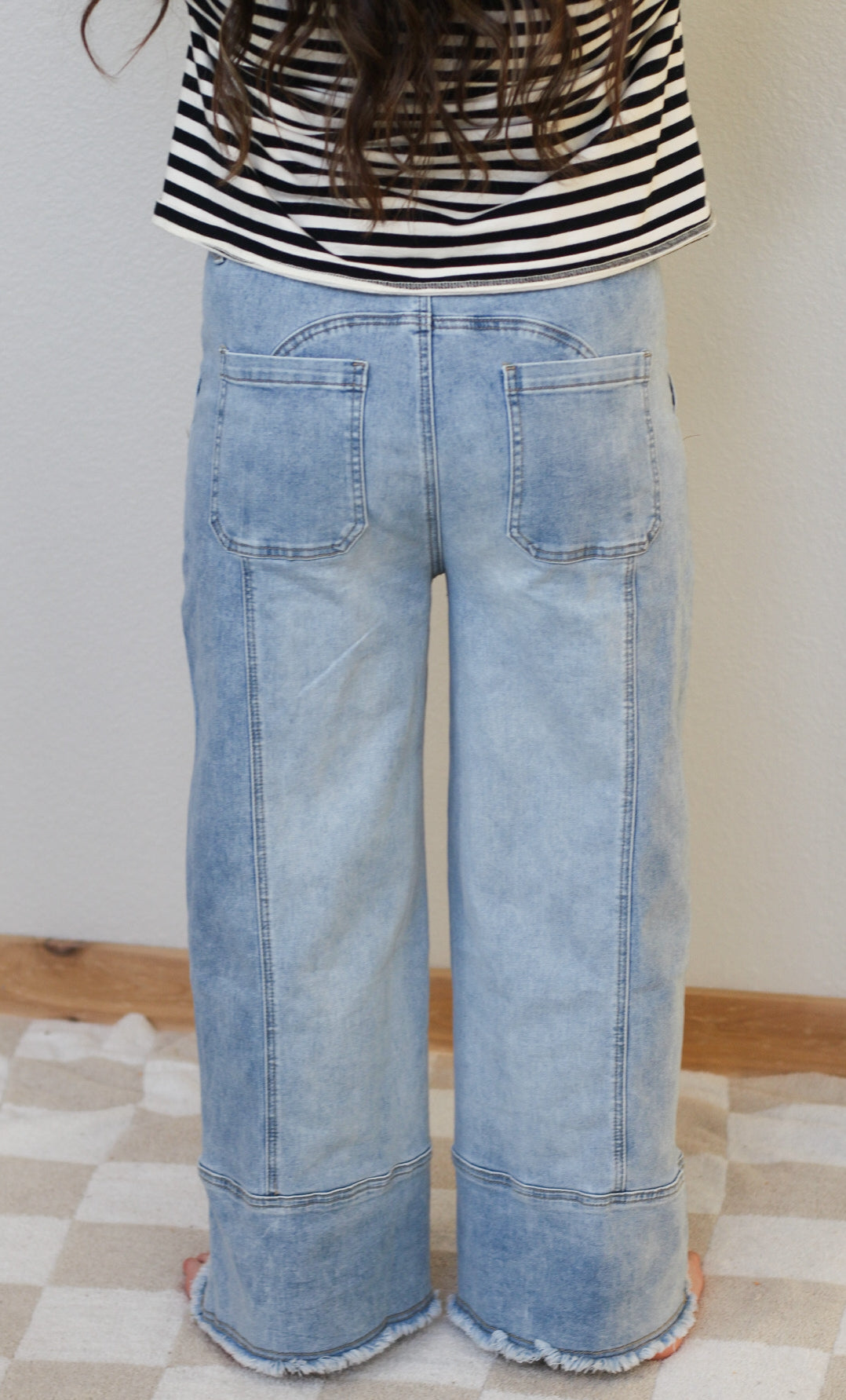Denim Raw Hem Drawstring Wide Leg Pants: Beau Blue / 8